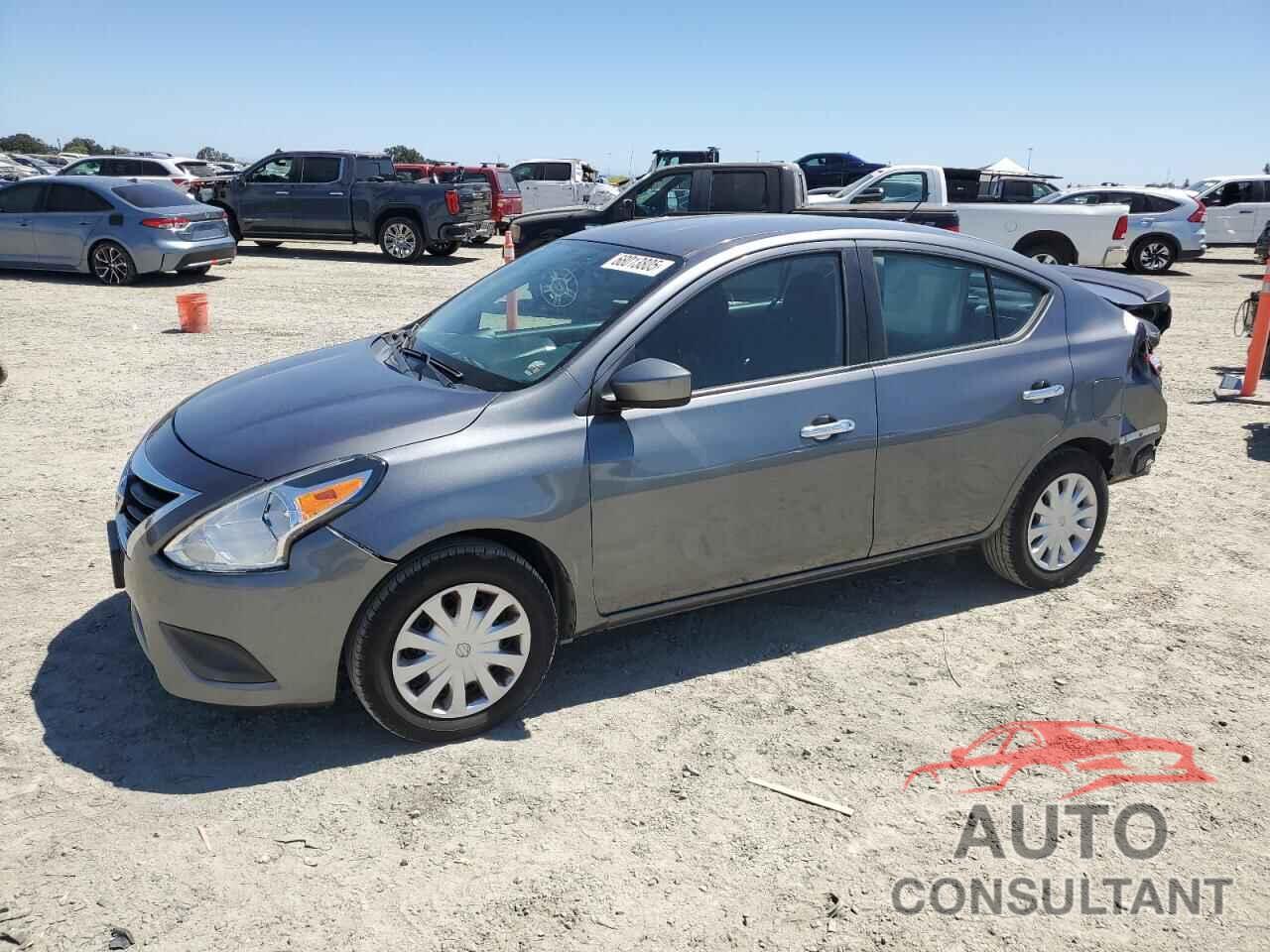 NISSAN VERSA 2018 - 3N1CN7AP3JL871761