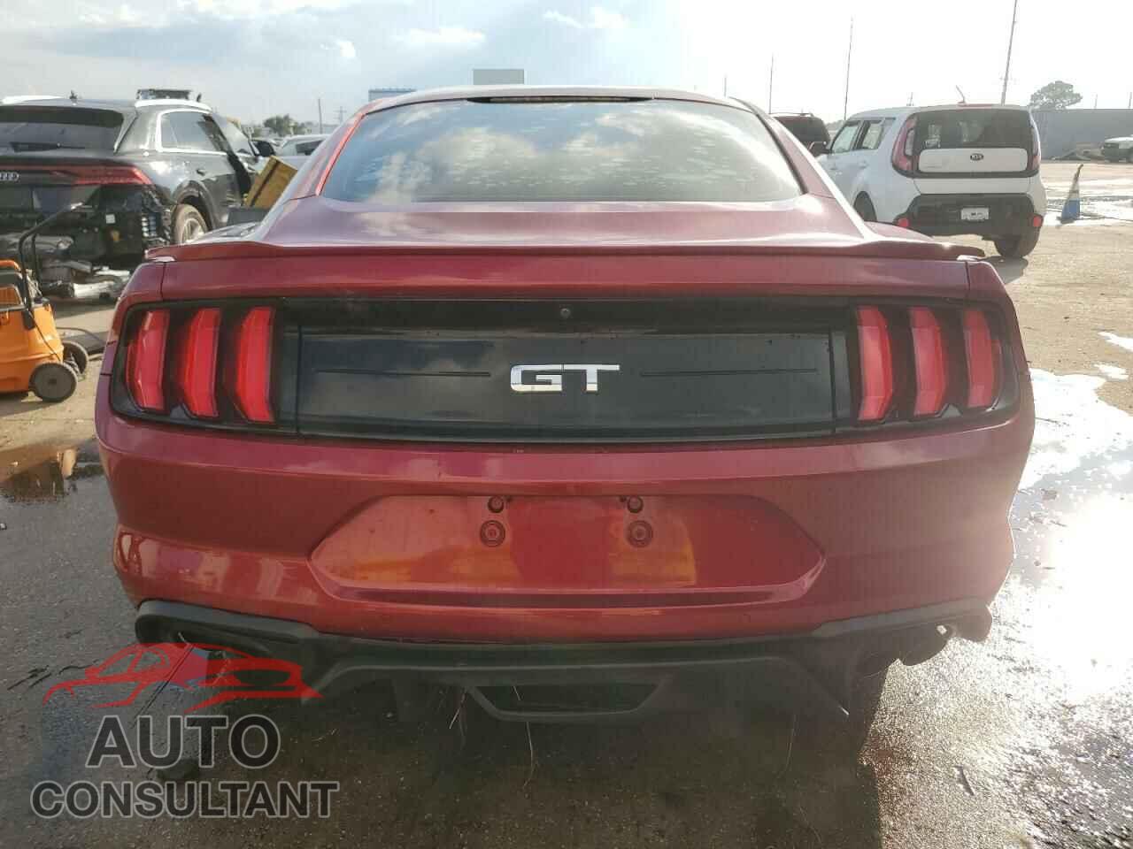 FORD MUSTANG 2018 - 1FA6P8CF7J5113149