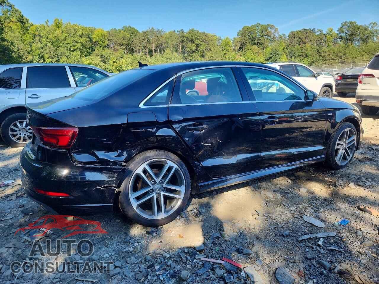 AUDI A3 2018 - WAUJ8GFF8J1038733