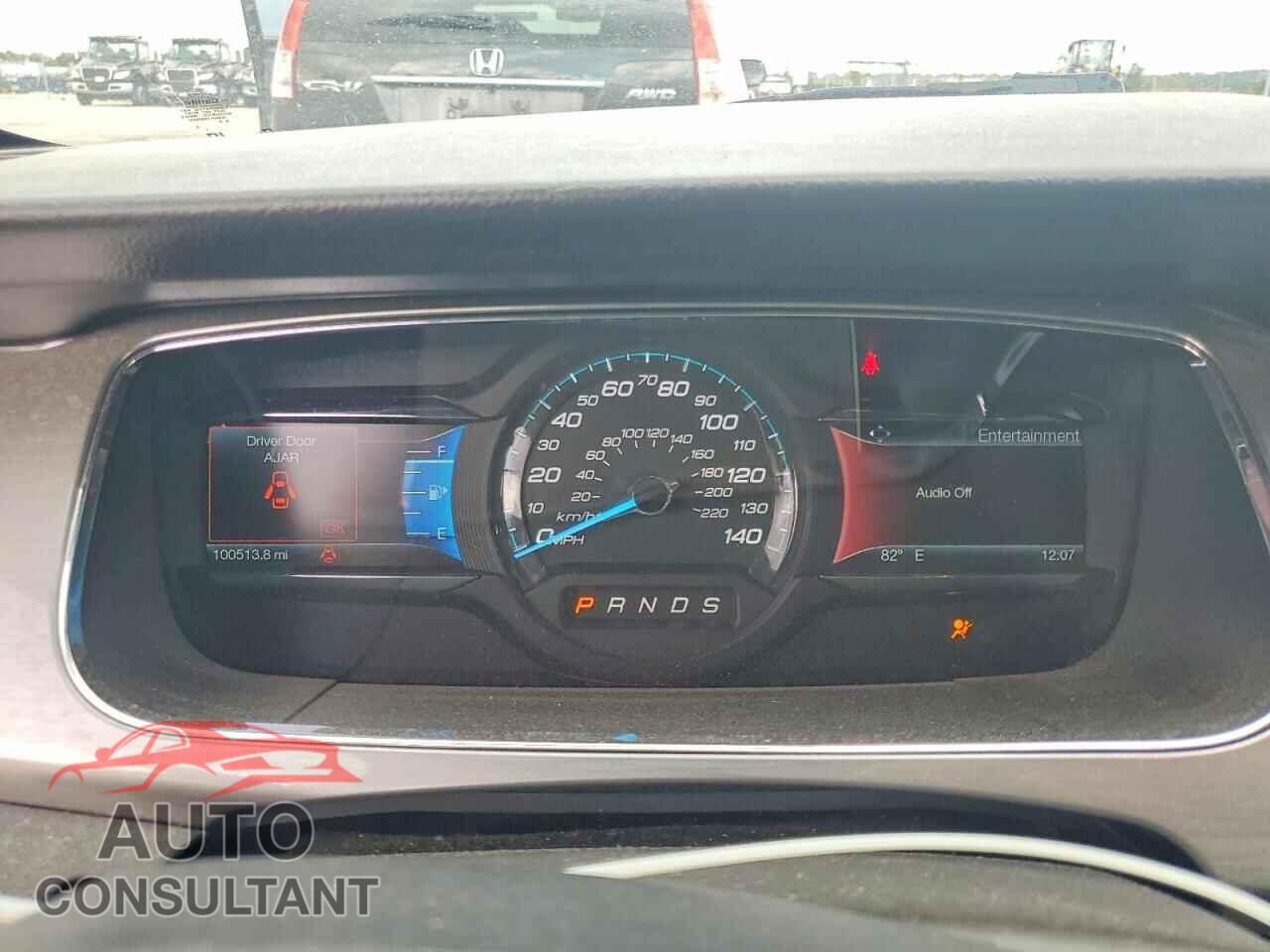 FORD TAURUS 2018 - 1FAHP2E8XJG115499