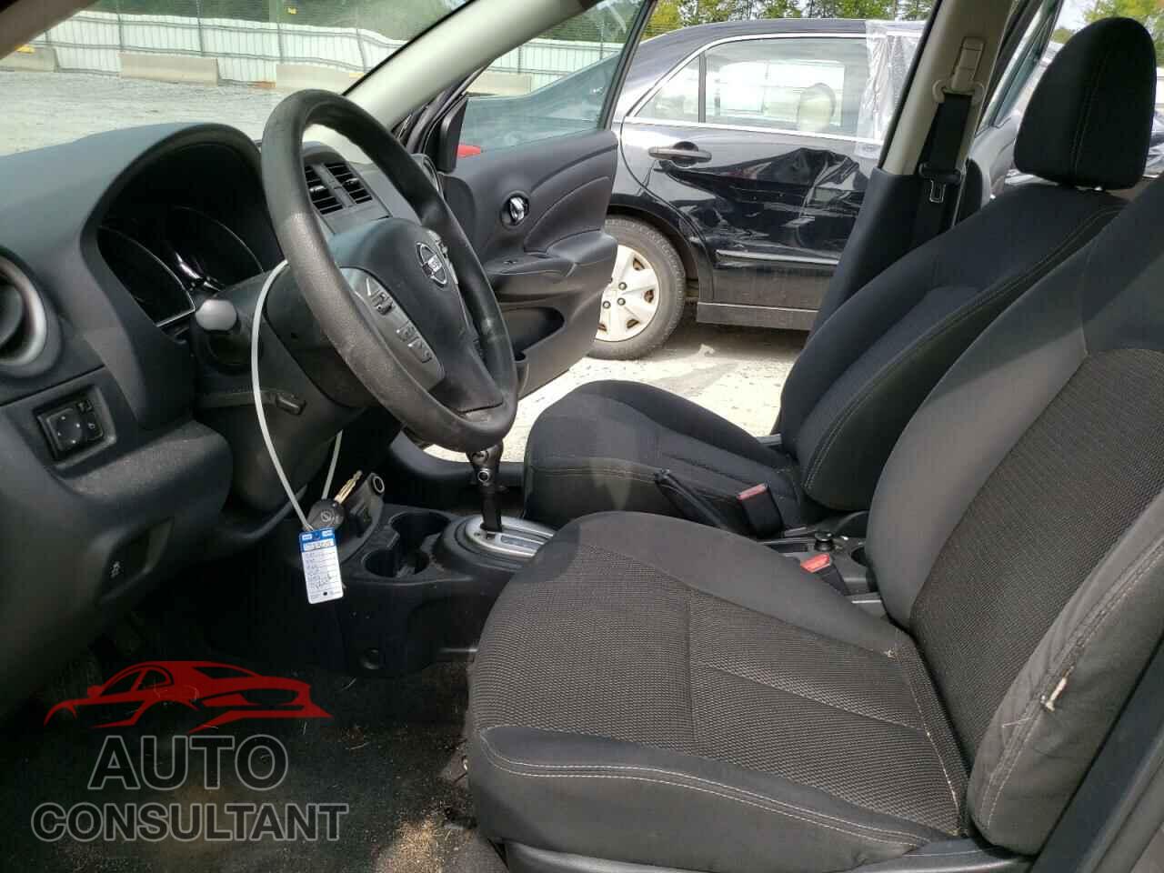 NISSAN VERSA 2017 - 3N1CN7AP7HL814666