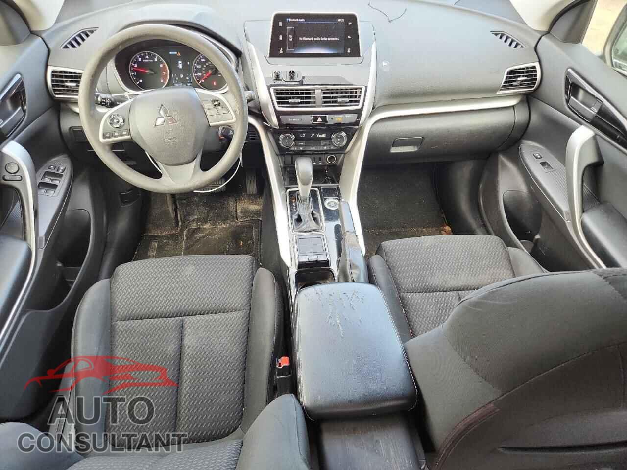 MITSUBISHI ECLIPSE 2018 - JA4AT4AA3JZ064910