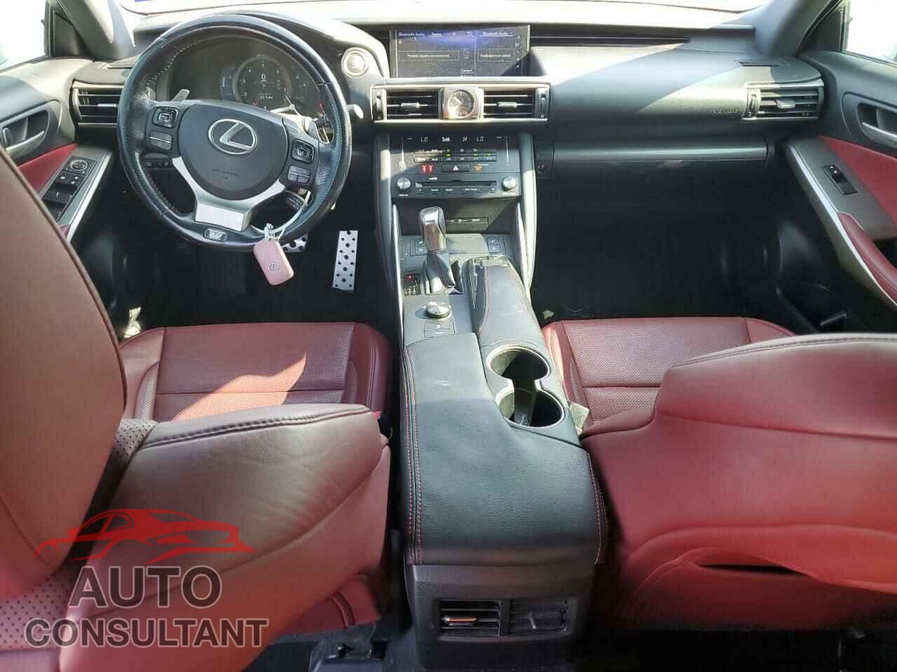 LEXUS IS 2017 - JTHBA1D27H5044243