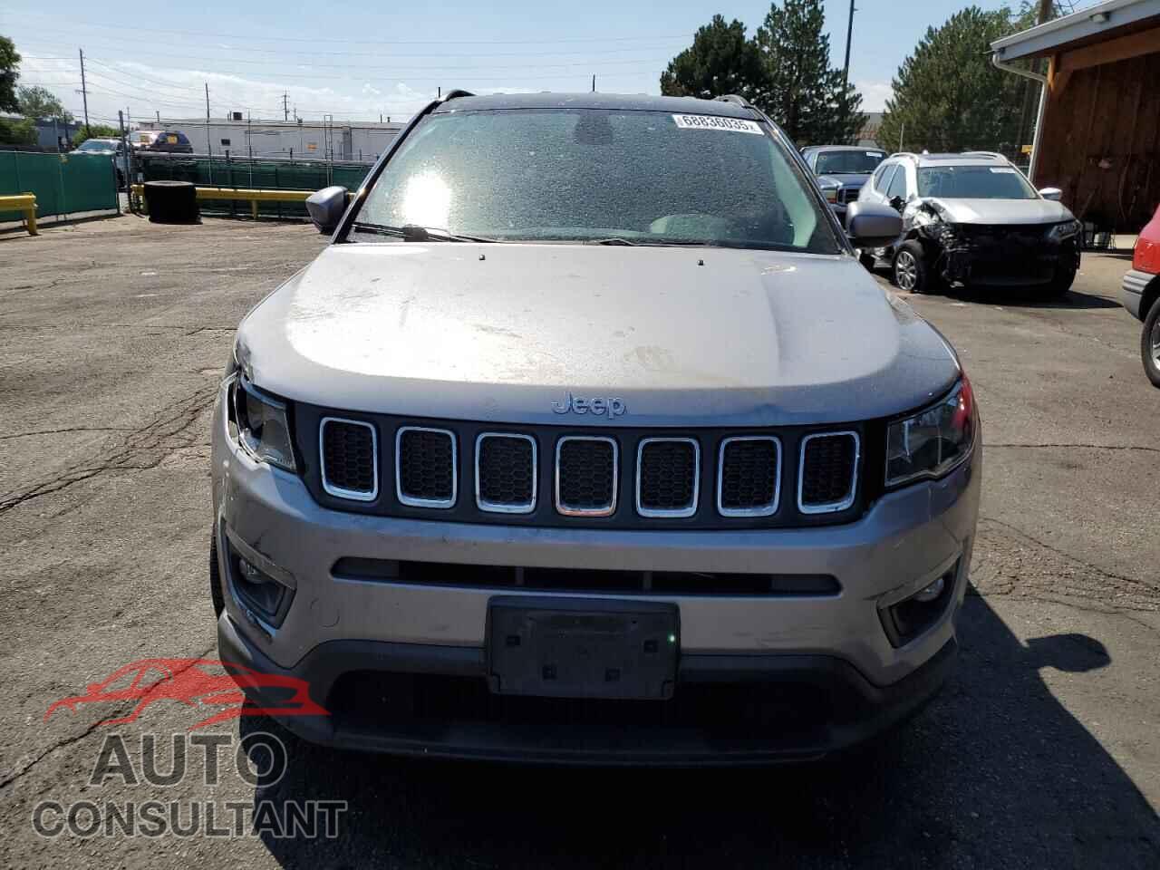 JEEP COMPASS 2018 - 3C4NJDBB2JT116247