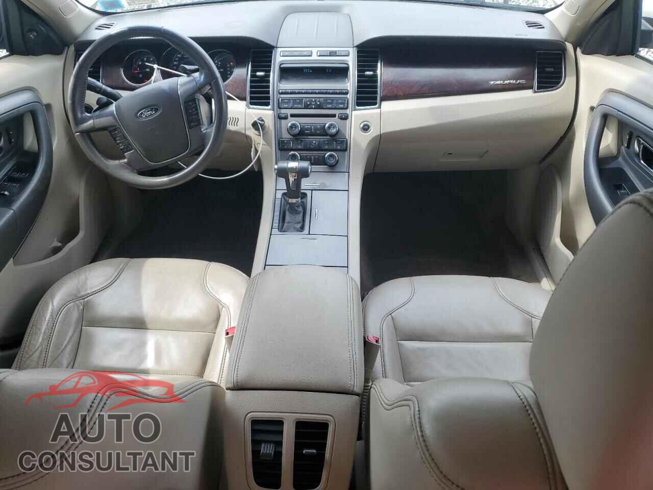 FORD TAURUS 2012 - 1FAHP2EW3CG121002