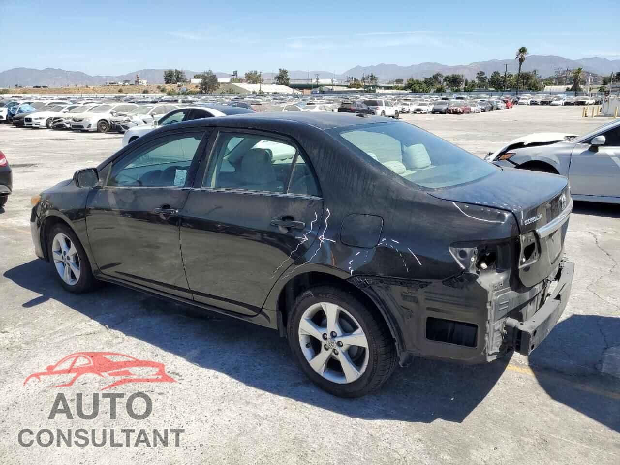 TOYOTA COROLLA 2013 - 5YFBU4EE0DP106808