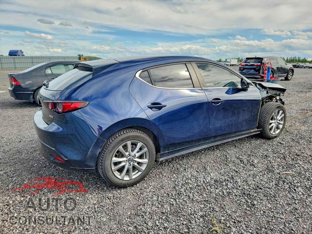 MAZDA 3 2019 - JM1BPAK78K1135969