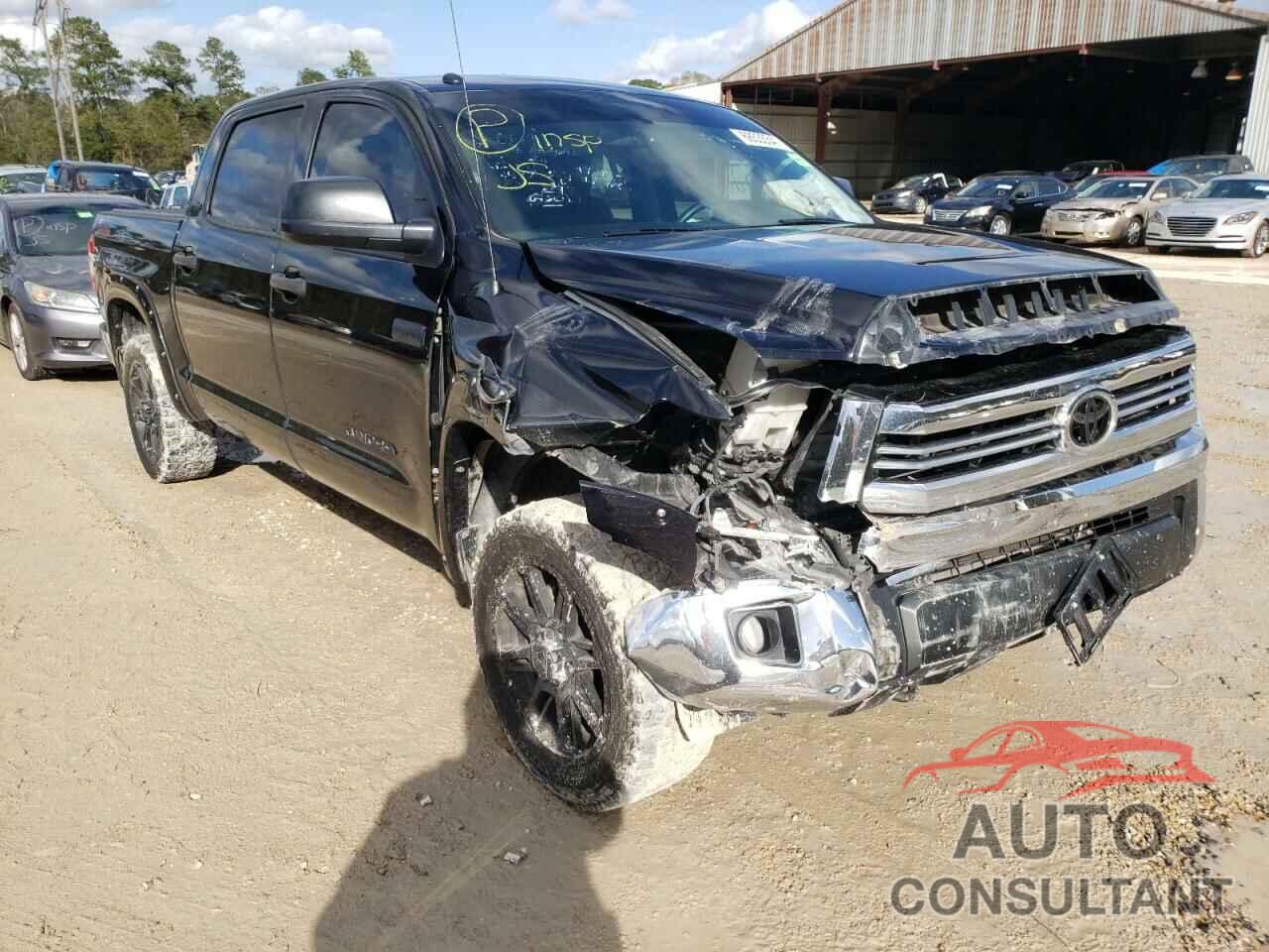 TOYOTA TUNDRA 2017 - 5TFDW5F17HX657331