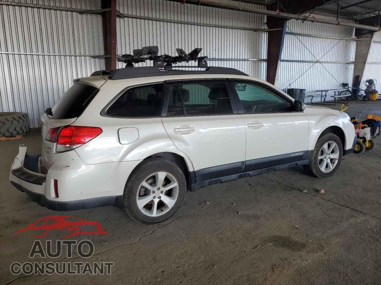 SUBARU OUTBACK 2013 - 4S4BRBDC3E3304813