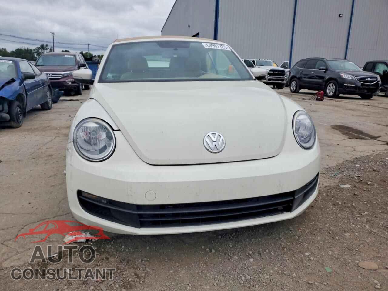 VOLKSWAGEN BEETLE 2013 - 3VW5P7AT0DM815897