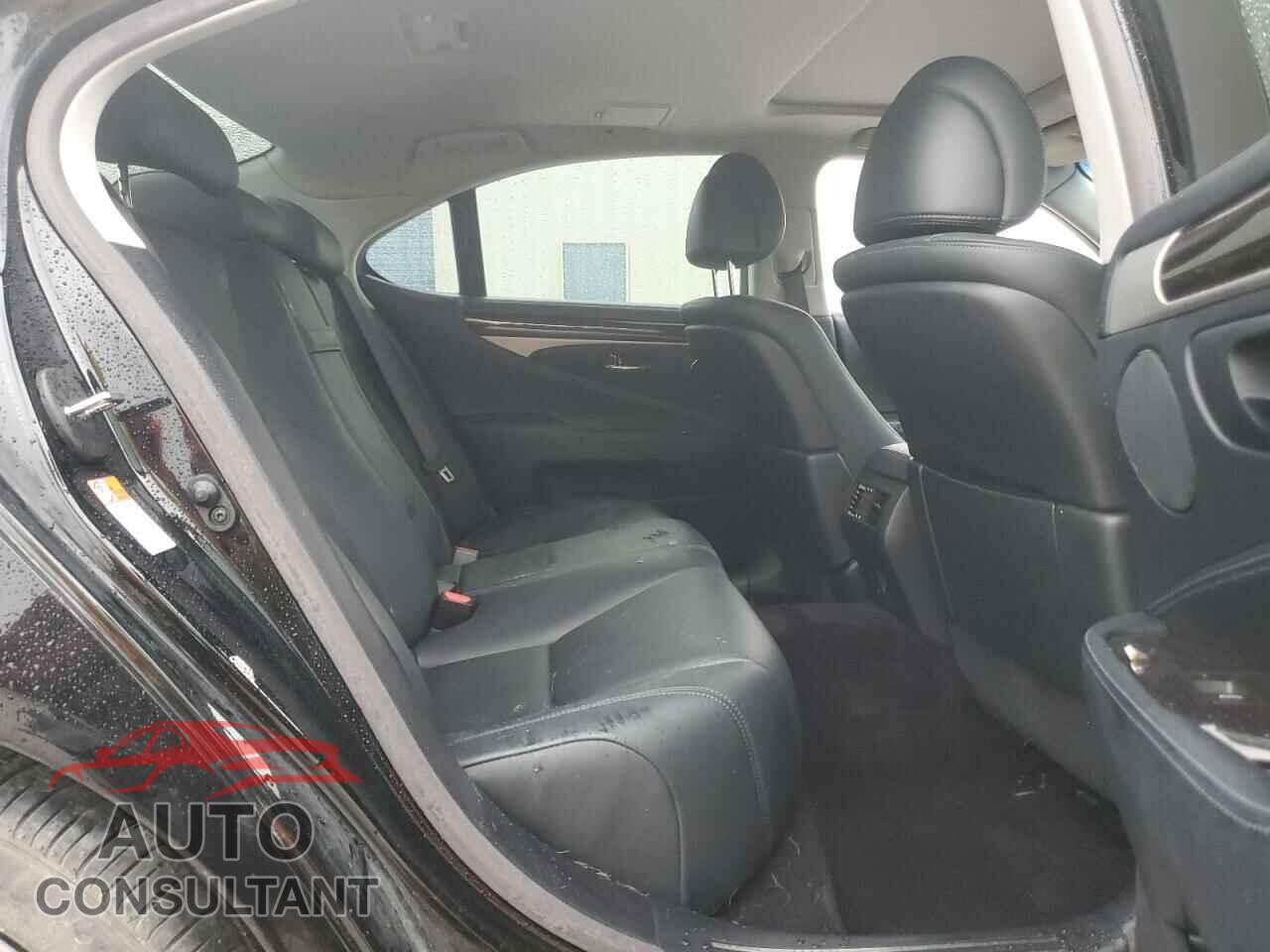 LEXUS LS460 2016 - JTHBL5EF2G5141058