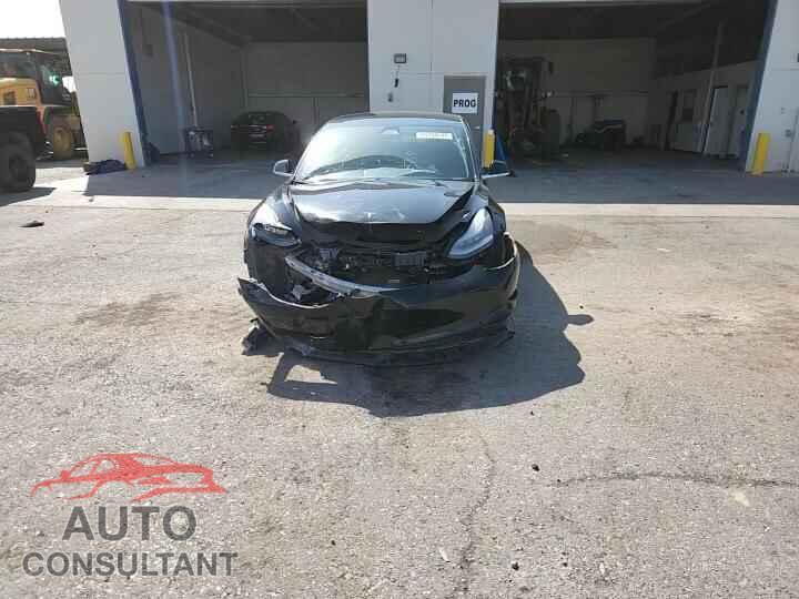TESLA MODEL 3 2019 - 5YJ3E1EA6KF401790