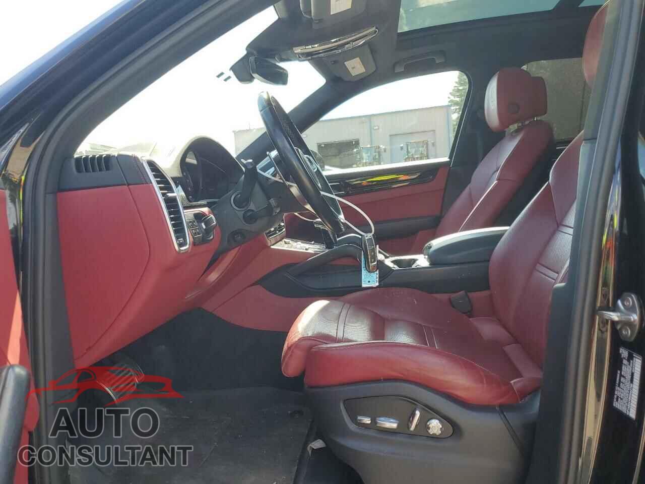 PORSCHE CAYENNE 2019 - WP1AB2AY8KDA62755