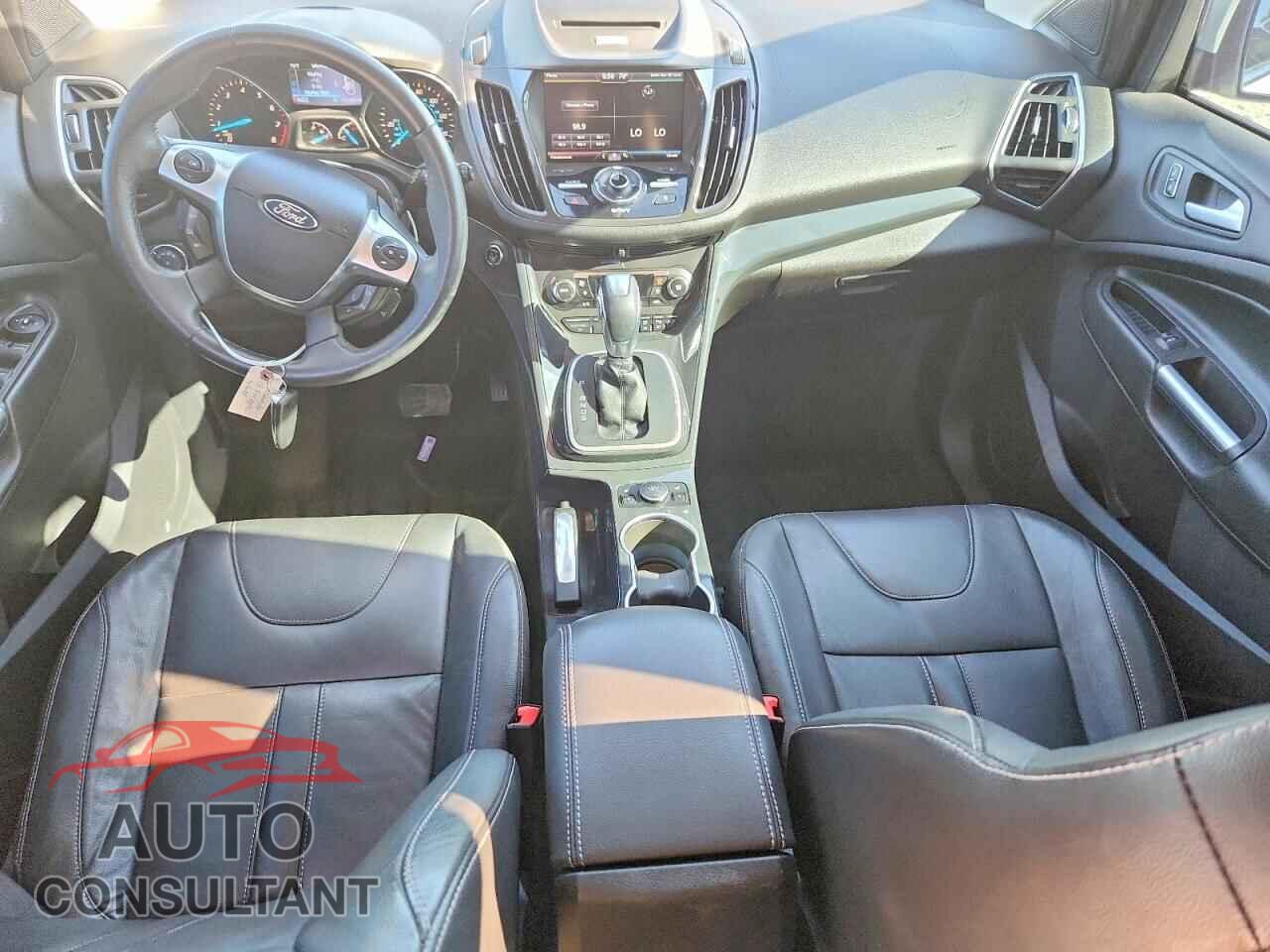 FORD ESCAPE 2013 - 1FMCU9J91DUC54748