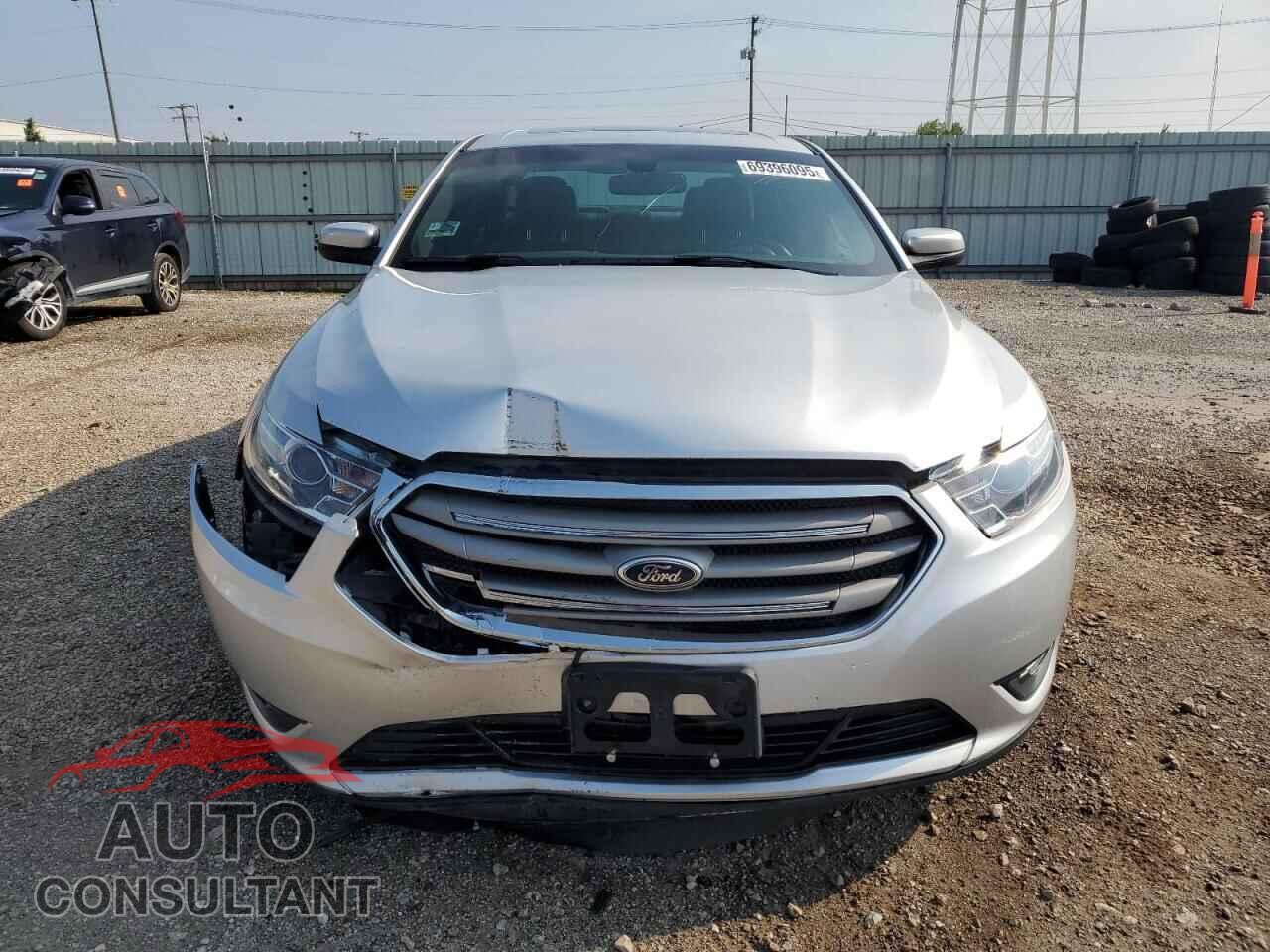 FORD TAURUS 2013 - 1FAHP2E87DG136122
