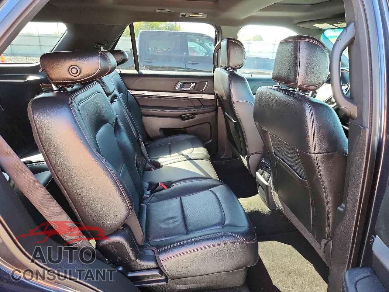 FORD EXPLORER 2017 - 1FM5K8GT3HGB77400