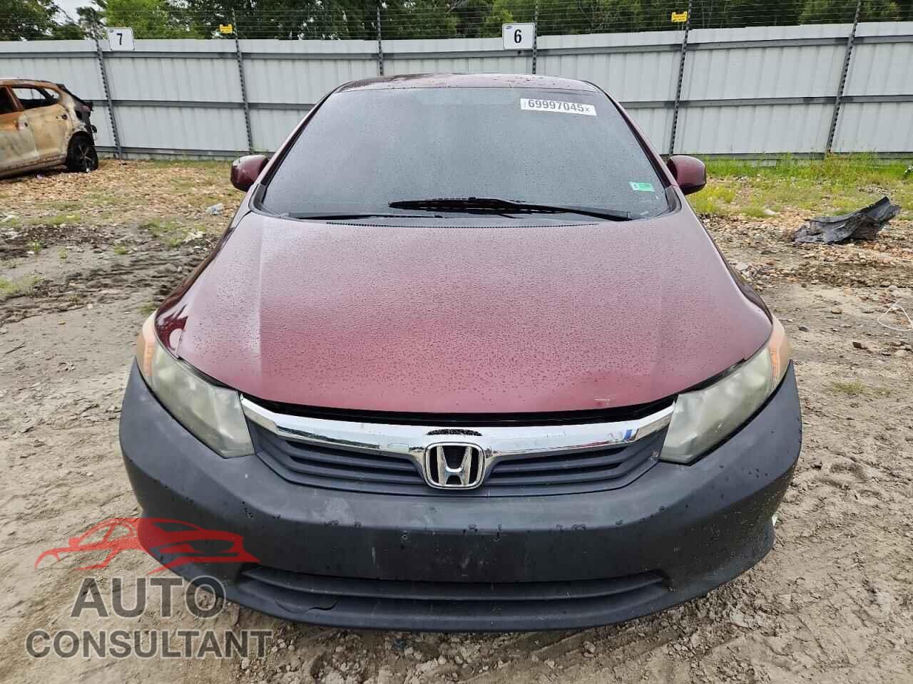 HONDA CIVIC 2012 - 2HGFB2F57CH539087