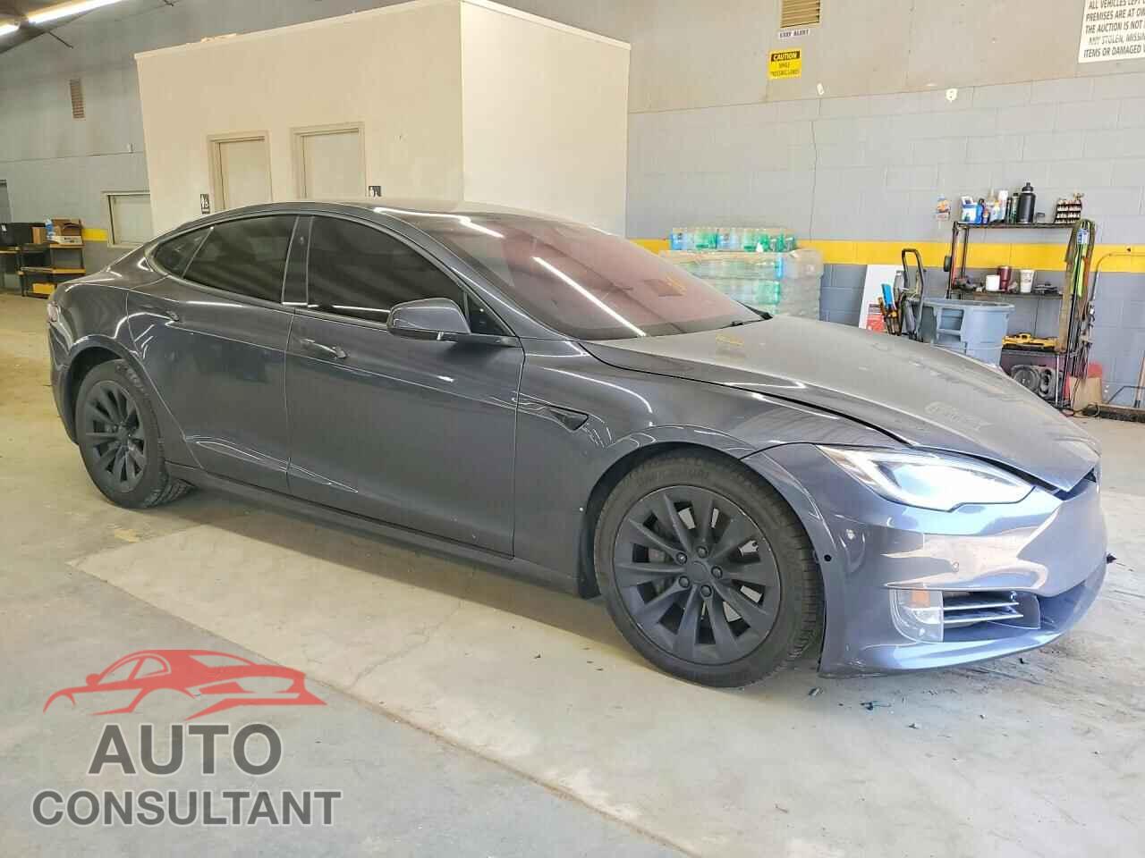 TESLA MODEL S 2017 - 5YJSA1E28HF225365