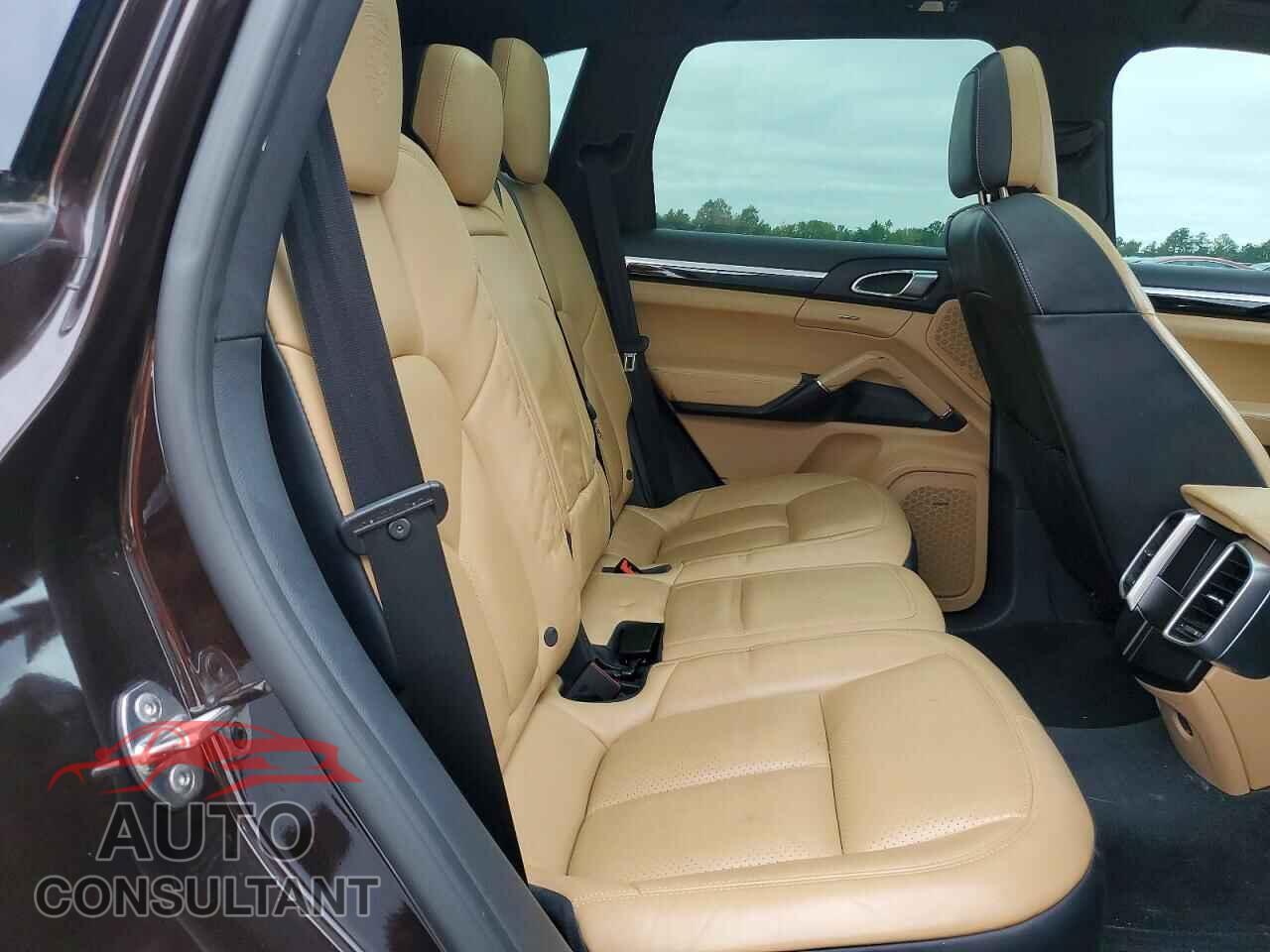 PORSCHE CAYENNE 2017 - WP1AA2A21HKA88200