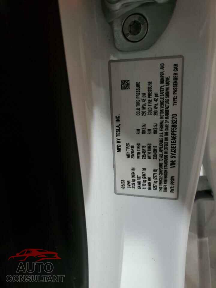 TESLA MODEL 3 2023 - 5YJ3E1EA6PF586270