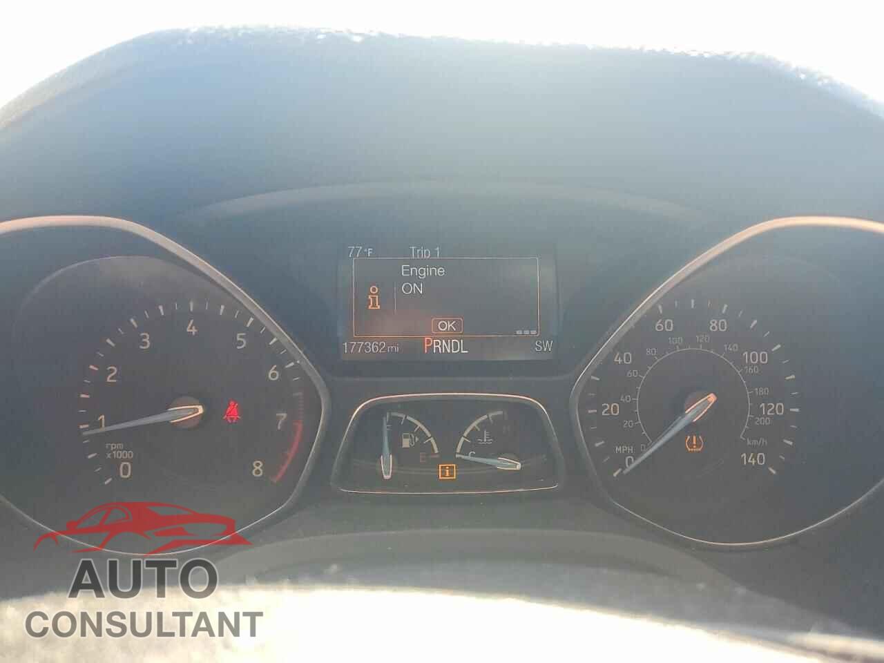FORD FOCUS 2015 - 1FADP3F22FL207333