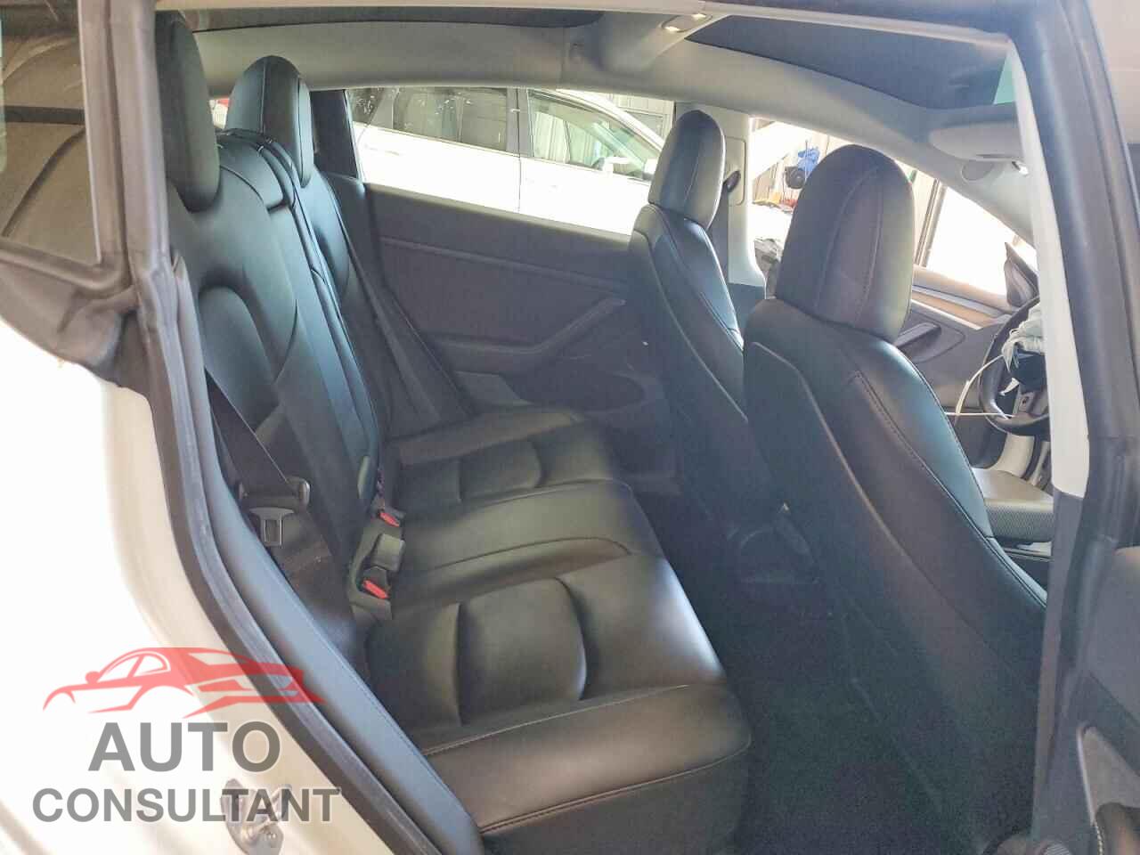 TESLA MODEL 3 2021 - 5YJ3E1EA0MF096645