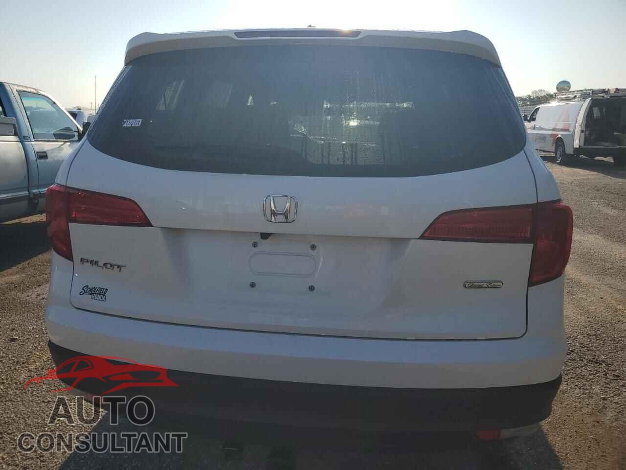 HONDA PILOT 2017 - 5FNYF5H55HB032583
