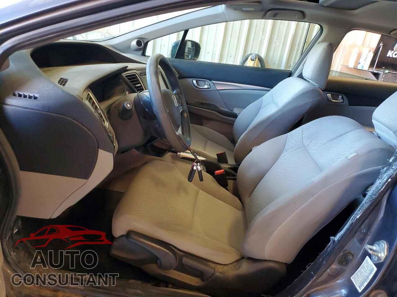 HONDA CIVIC 2015 - 19XFB2F8XFE074796
