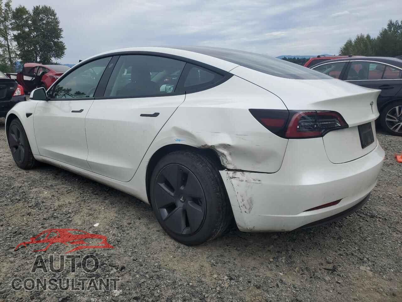 TESLA MODEL 3 2023 - 5YJ3E1EAXPF413030