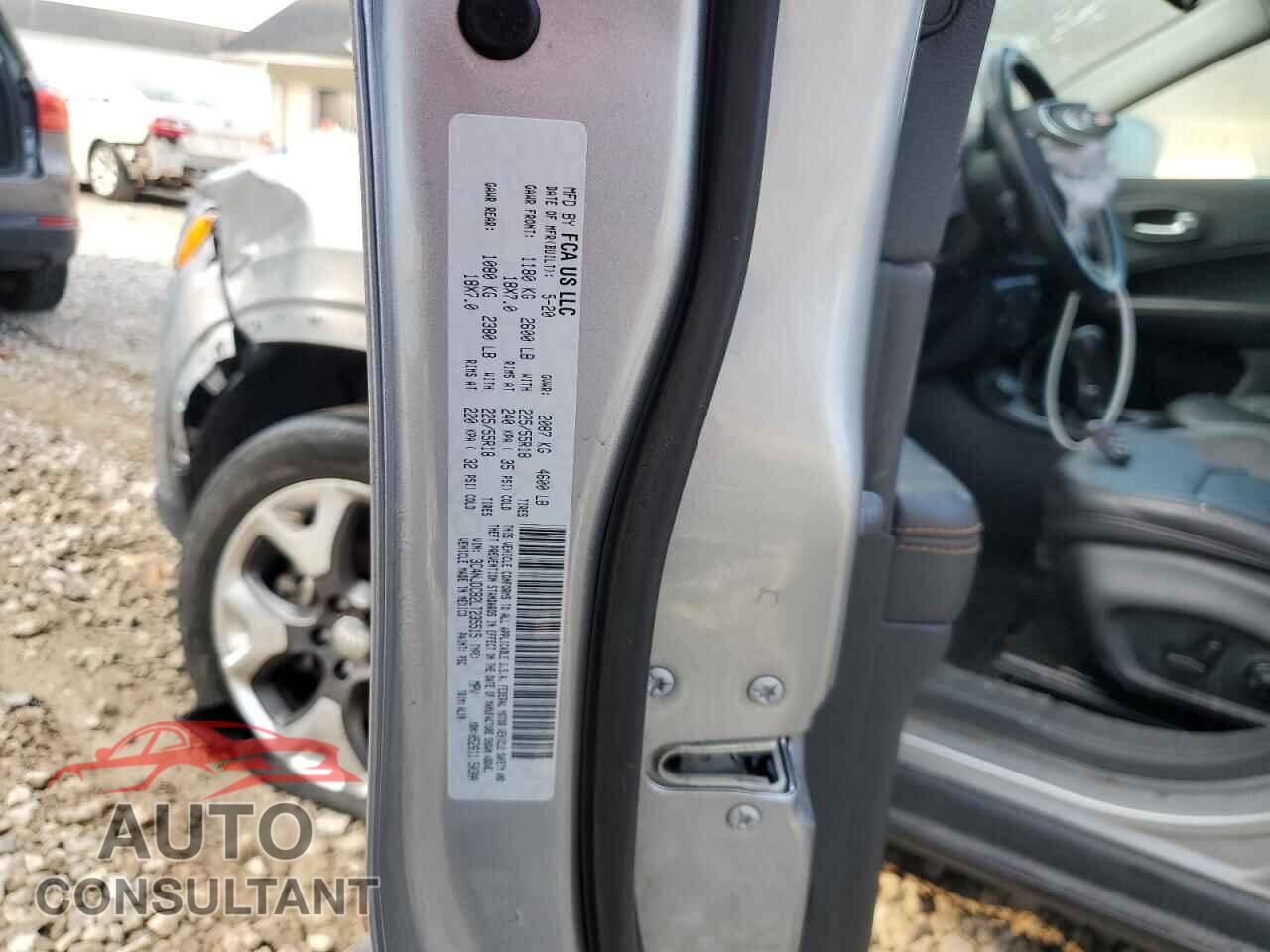 JEEP COMPASS 2020 - 3C4NJDCB2LT235515
