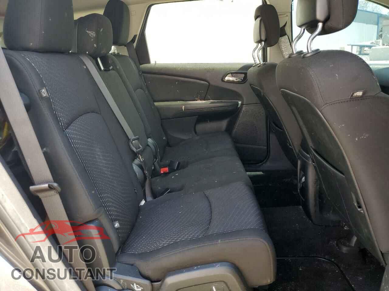 DODGE JOURNEY 2019 - 3C4PDCBB1KT779417
