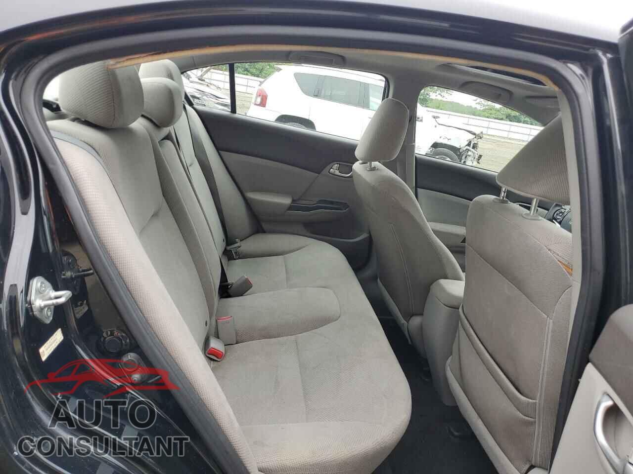 HONDA CIVIC 2012 - 19XFB2F88CE326413