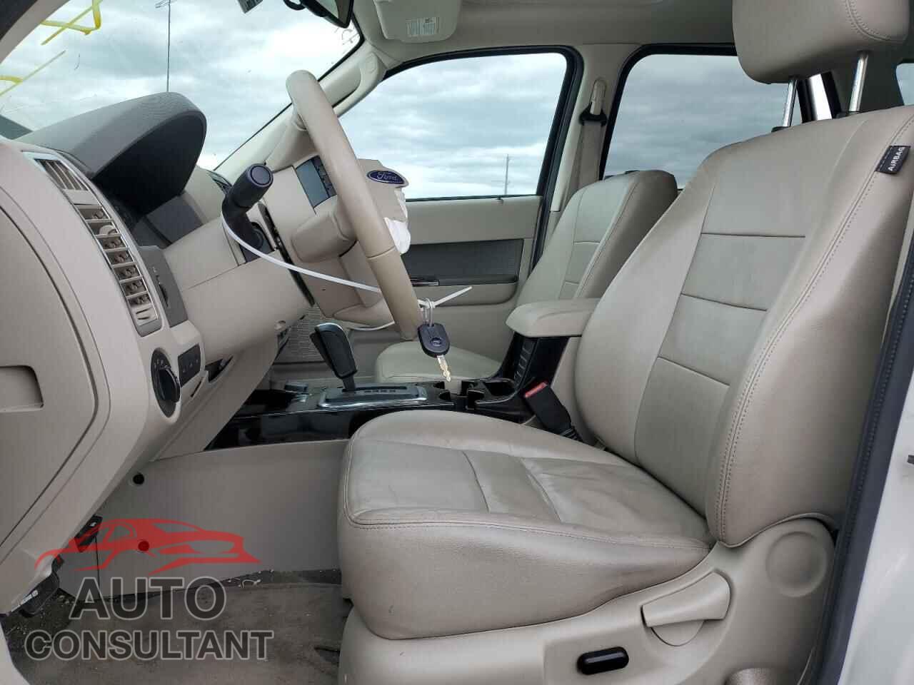 FORD ESCAPE 2011 - 1FMCU5K35BKA37120