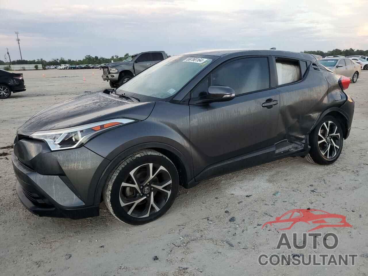 TOYOTA C-HR 2018 - NMTKHMBX2JR060457