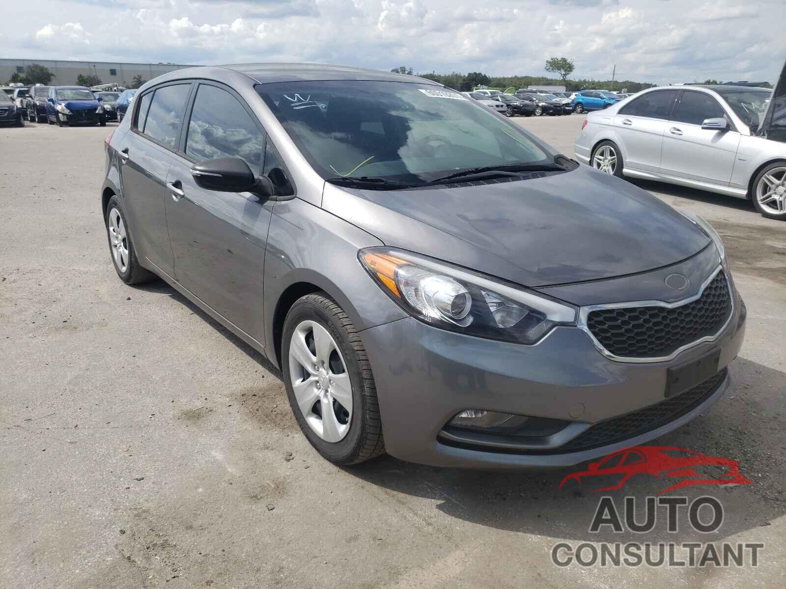 KIA FORTE 2016 - KNAFK5A81G5648401