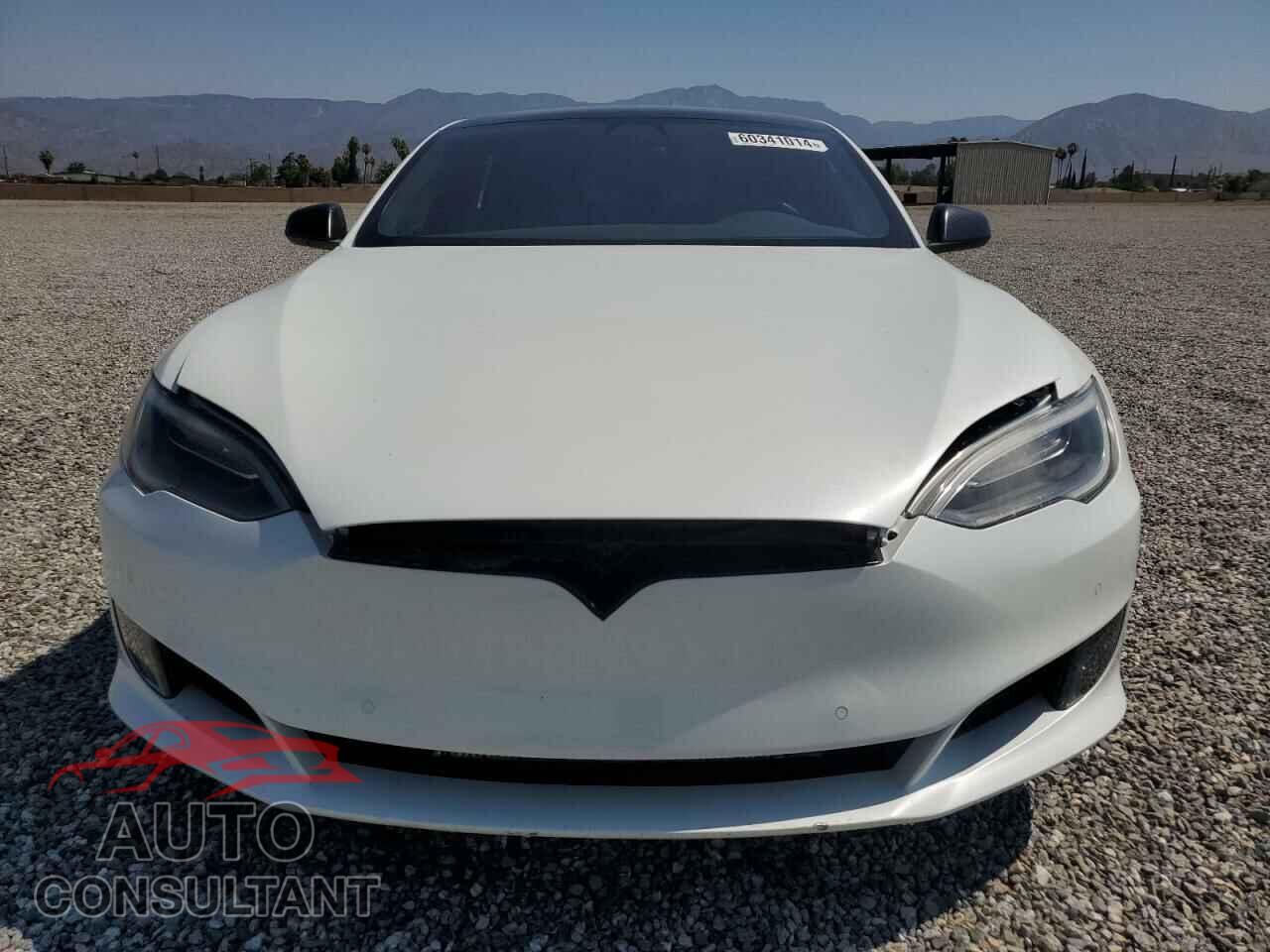 TESLA MODEL S 2017 - 5YJSA1E17HF196755