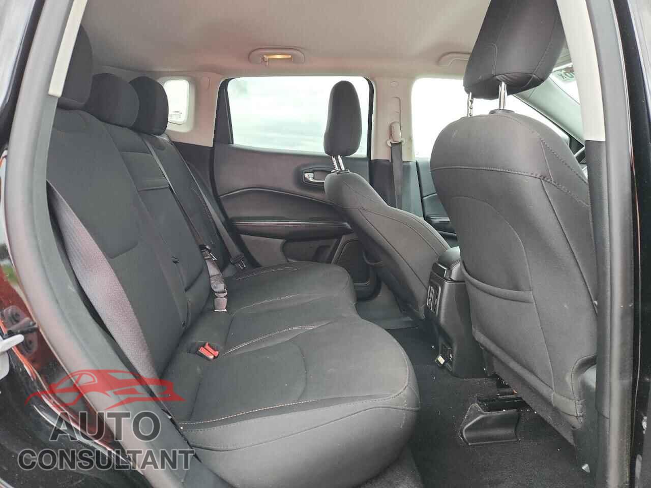 JEEP COMPASS 2019 - 3C4NJCAB3KT847928