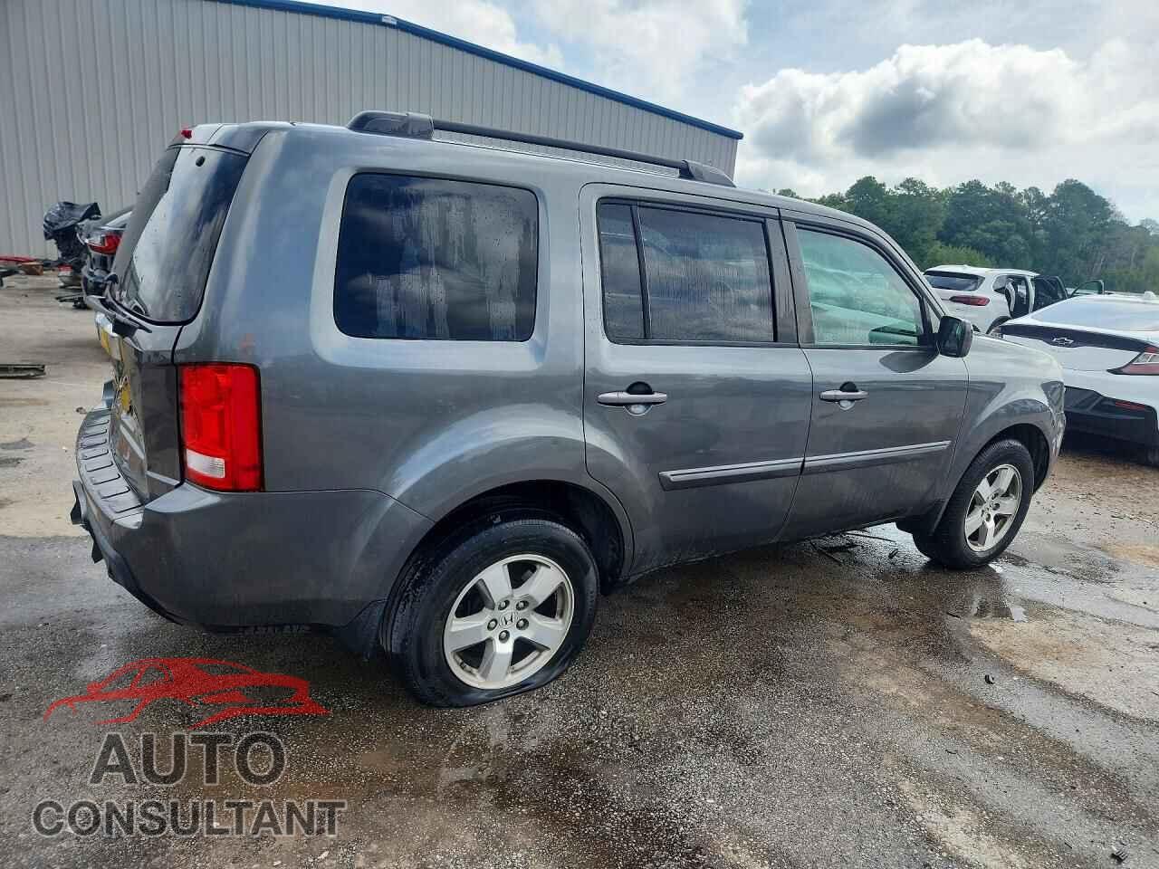 HONDA PILOT 2011 - 5FNYF3H64BB033034