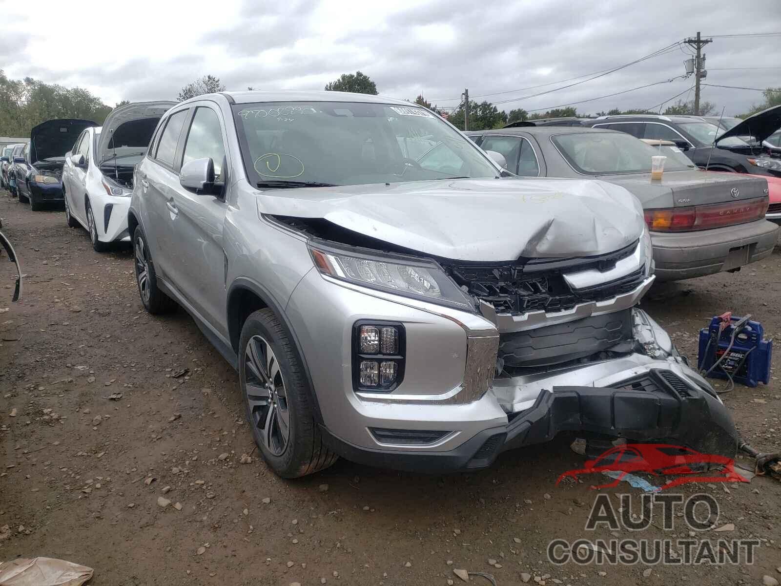 MITSUBISHI OUTLANDER 2021 - JA4ARUAU0MU019238