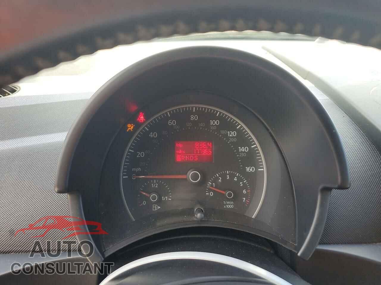VOLKSWAGEN BEETLE 2010 - 3VWRW3AL4AM007786