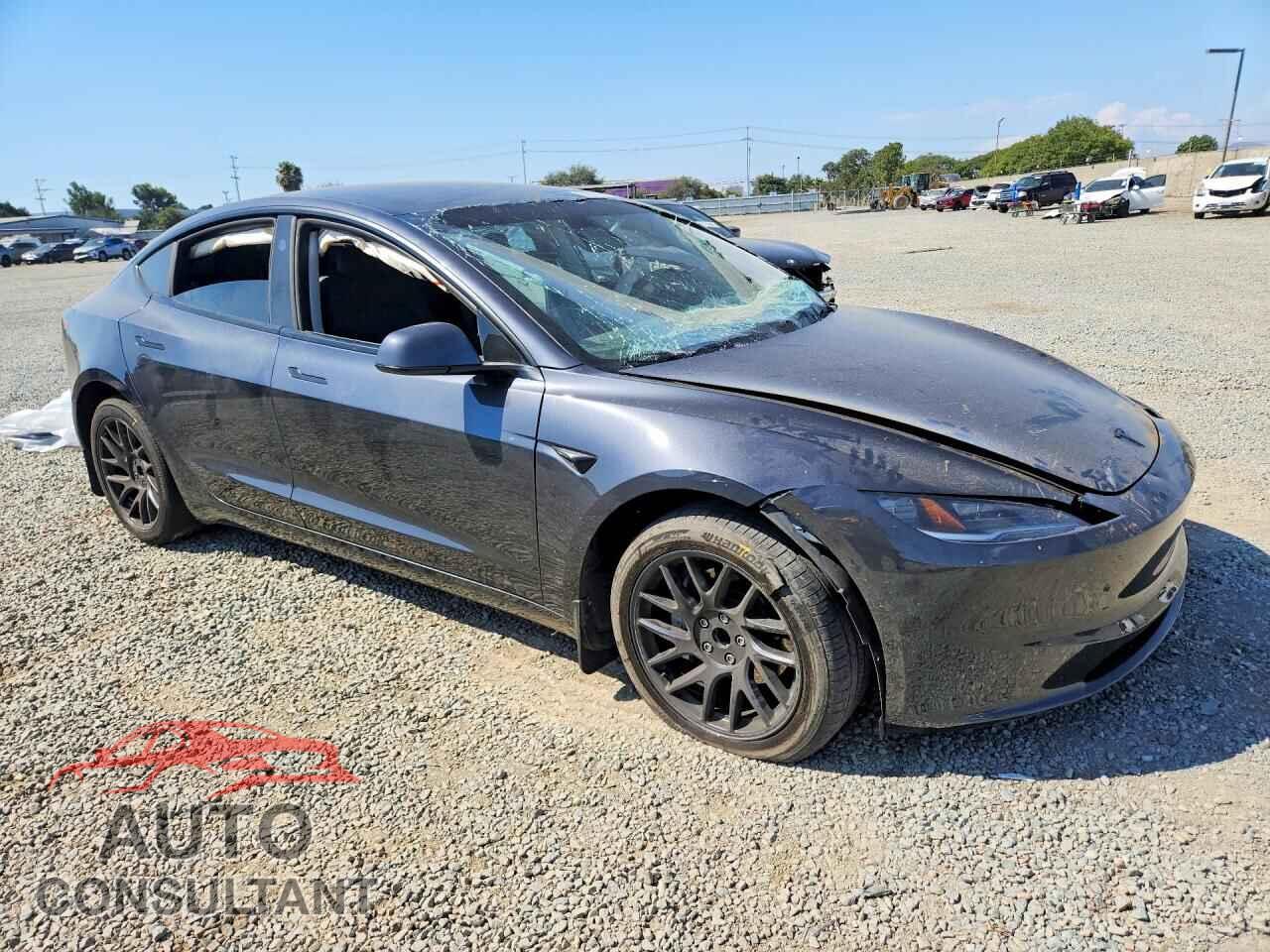TESLA MODEL 3 2025 - 5YJ3E1EA4SF012842