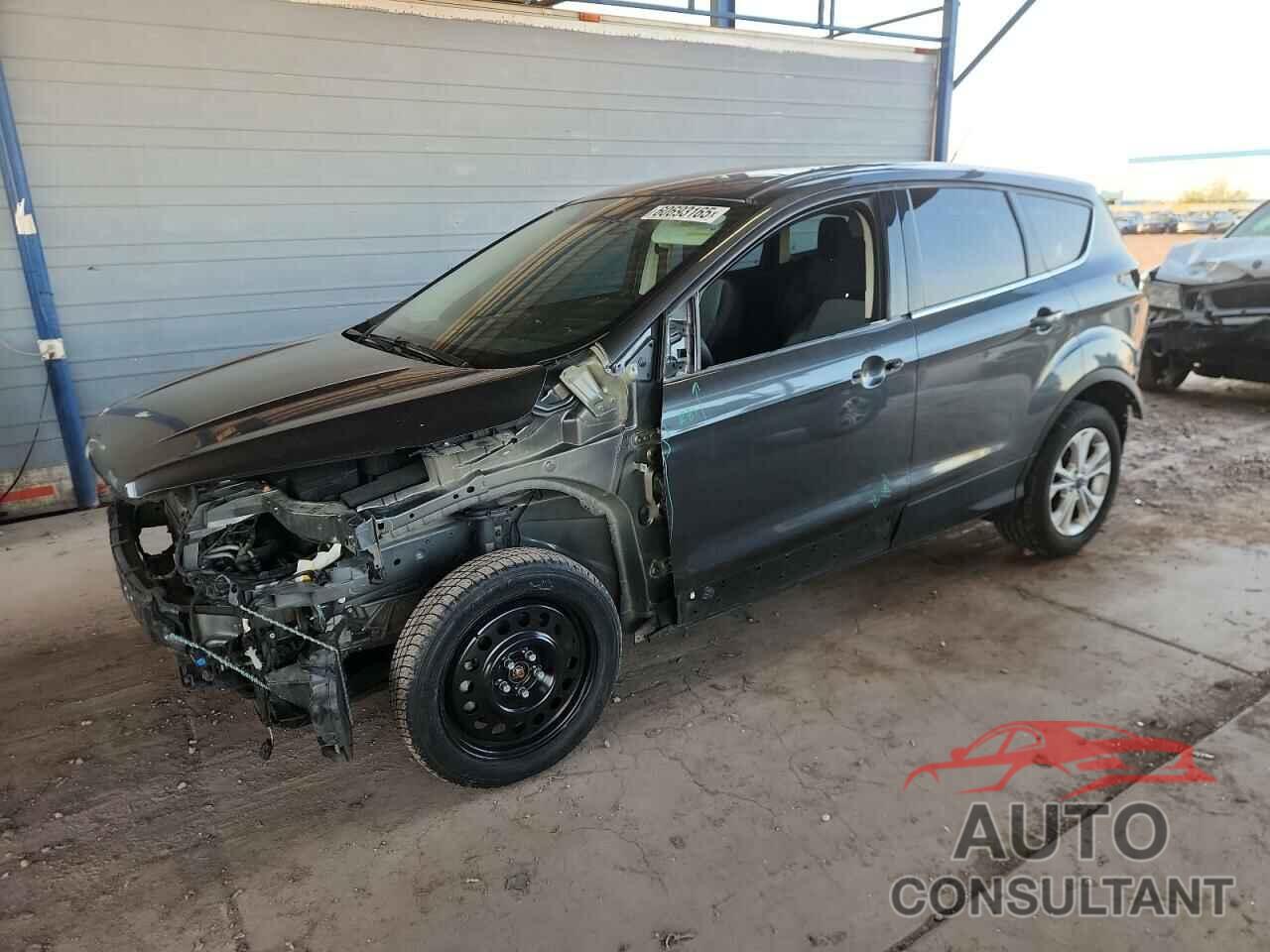 FORD ESCAPE 2017 - 1FMCU0GD7HUE72352