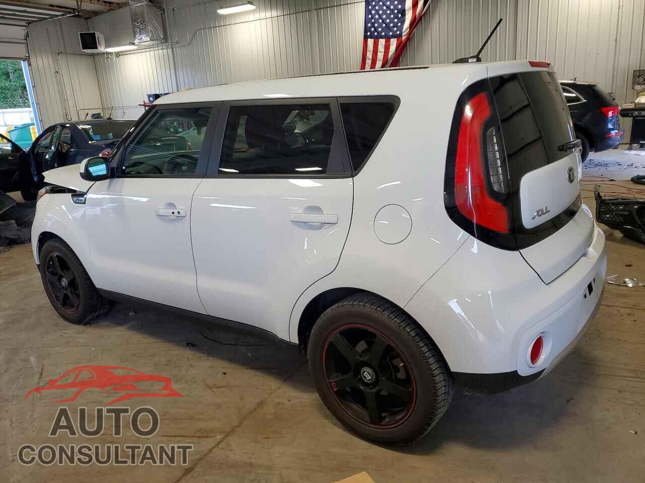 KIA SOUL 2017 - KNDJP3A56H7425043