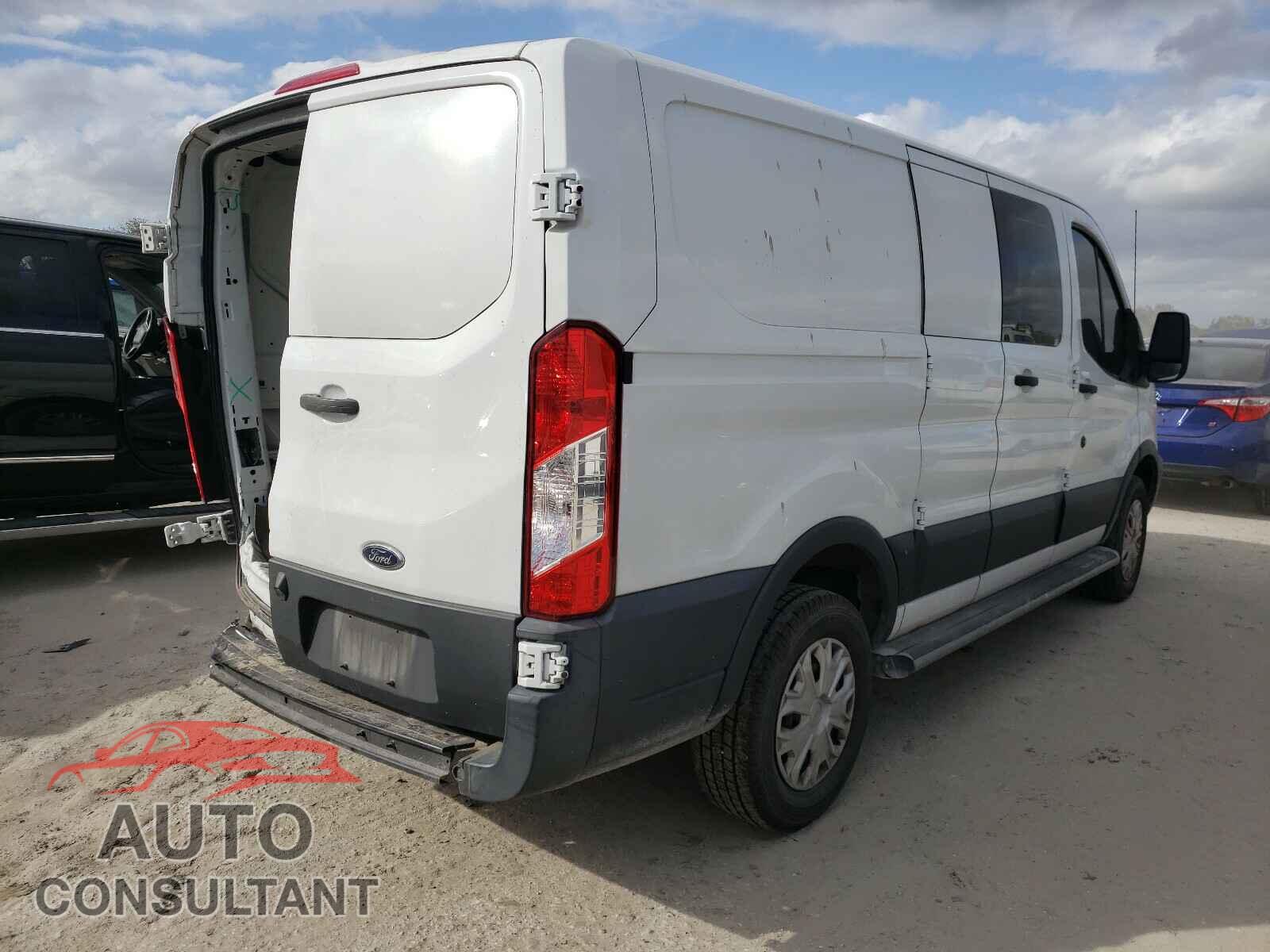 FORD TRANSIT CO 2017 - 1FTYR1ZM3HKA91978
