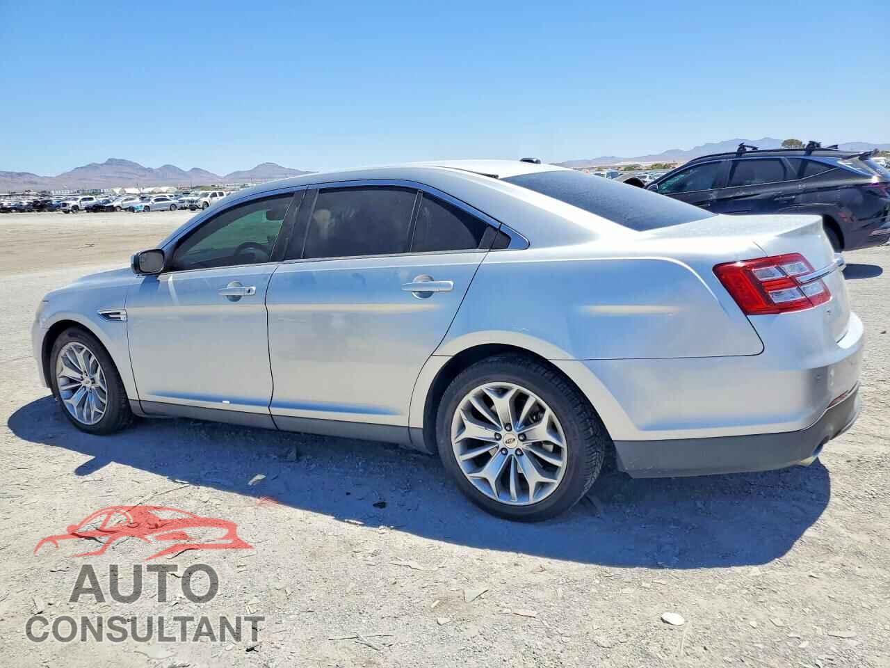 FORD TAURUS 2015 - 1FAHP2F82FG110268
