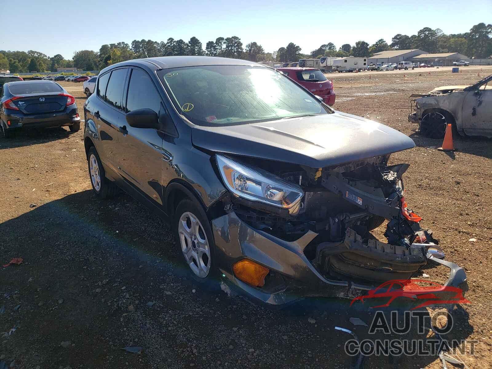 FORD ESCAPE 2017 - 1FMCU0F79HUB43079