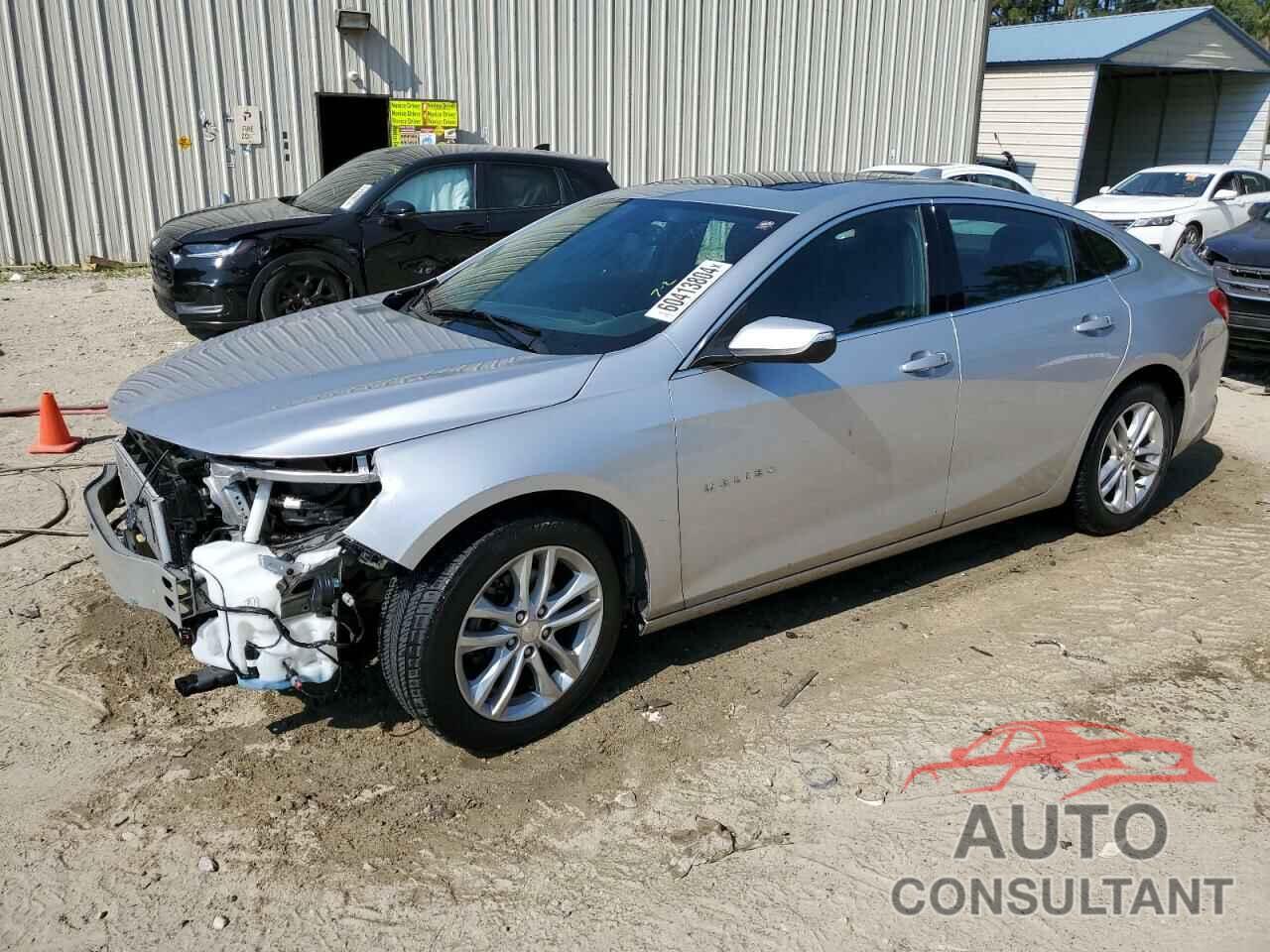 CHEVROLET MALIBU 2018 - 1G1ZD5ST8JF154611