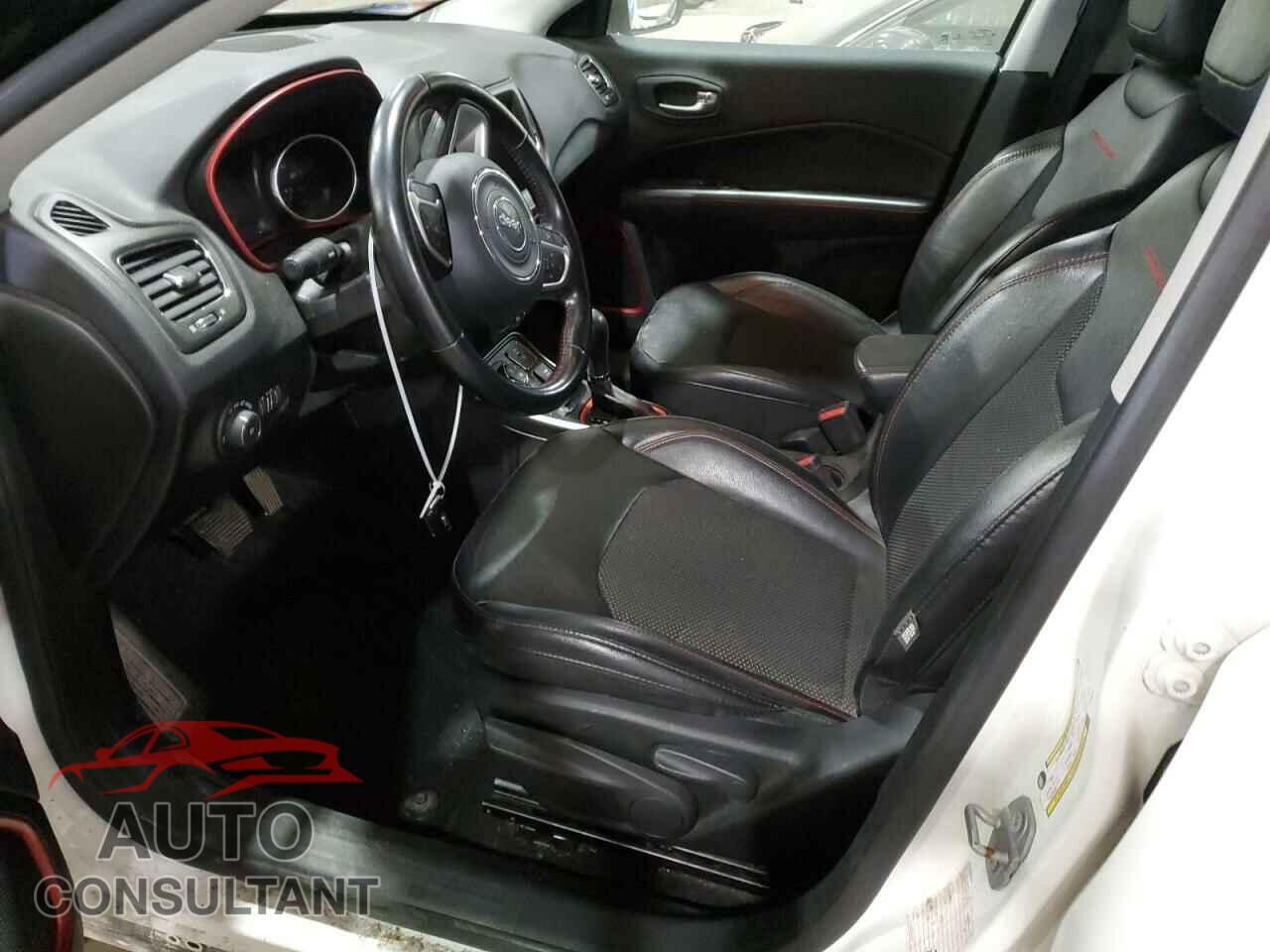 JEEP COMPASS 2020 - 3C4NJDDB0LT214743