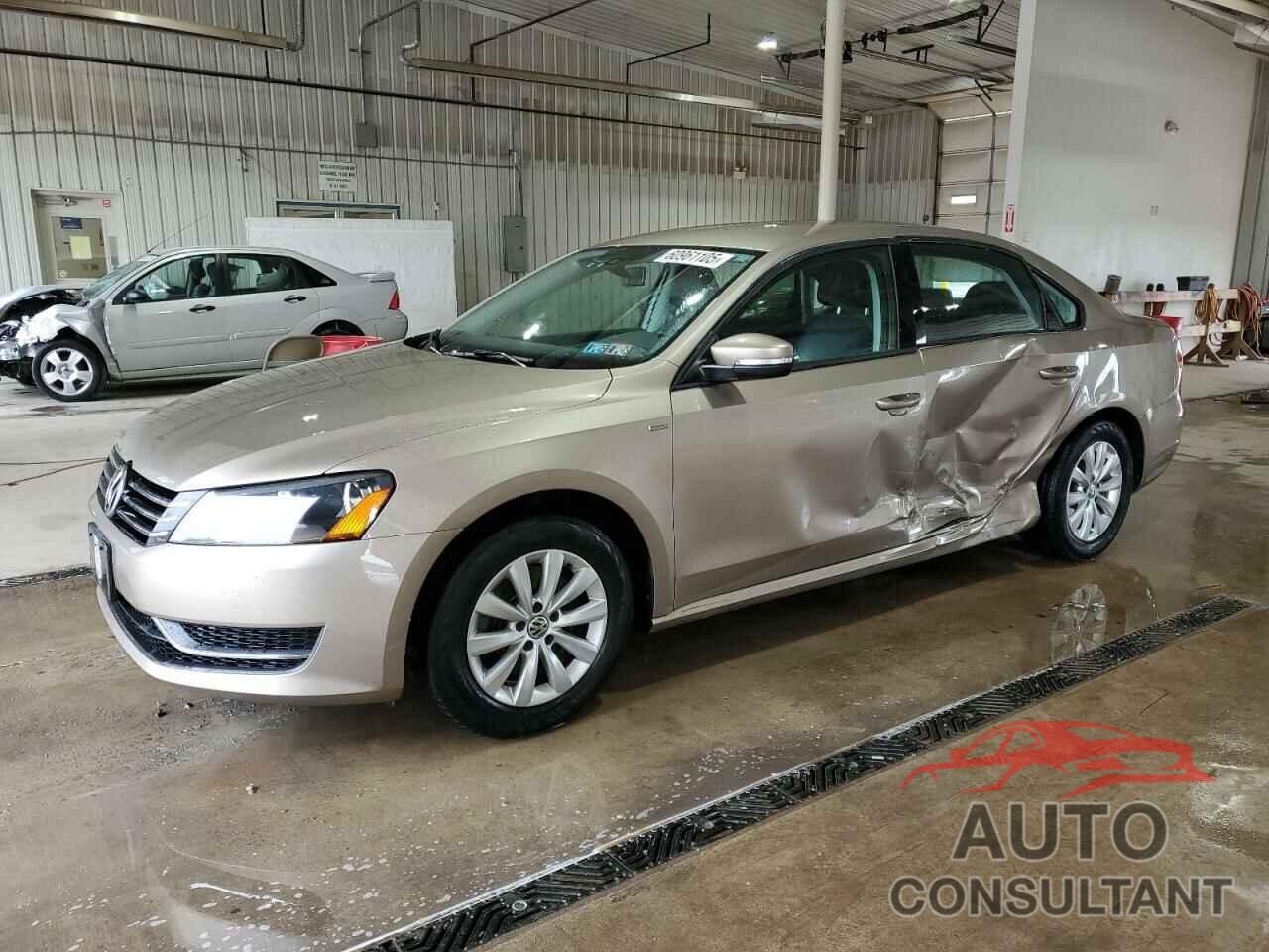 VOLKSWAGEN PASSAT 2015 - 1VWAT7A31FC012918