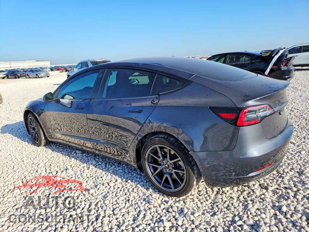 TESLA MODEL 3 2022 - 5YJ3E1EA3NF167967